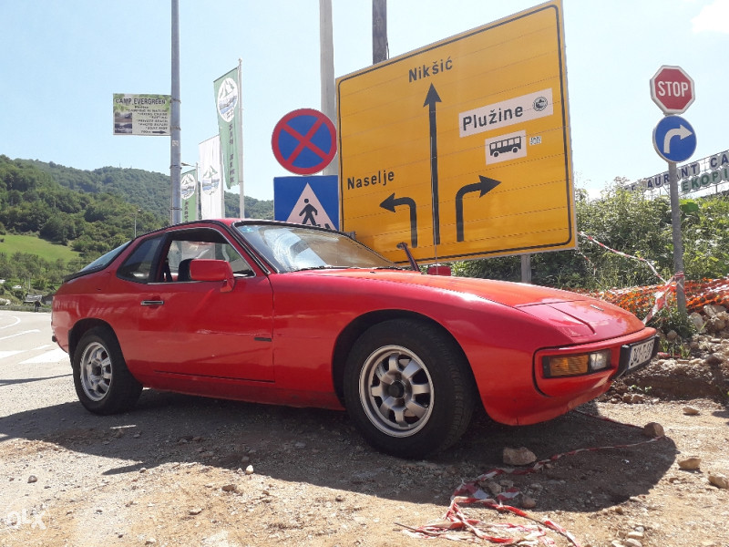 Porsche 924