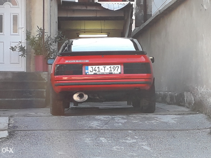 Porsche 924