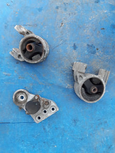 Nosac nosaci motora kia rio 2008 godina