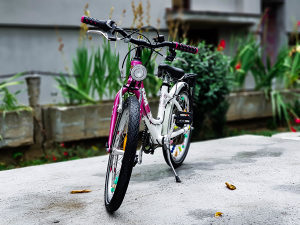 KTM - Dječije žensko biciklo vrhunskog kvaliteta