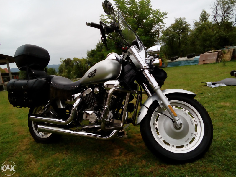 Keeway Cruiser 250