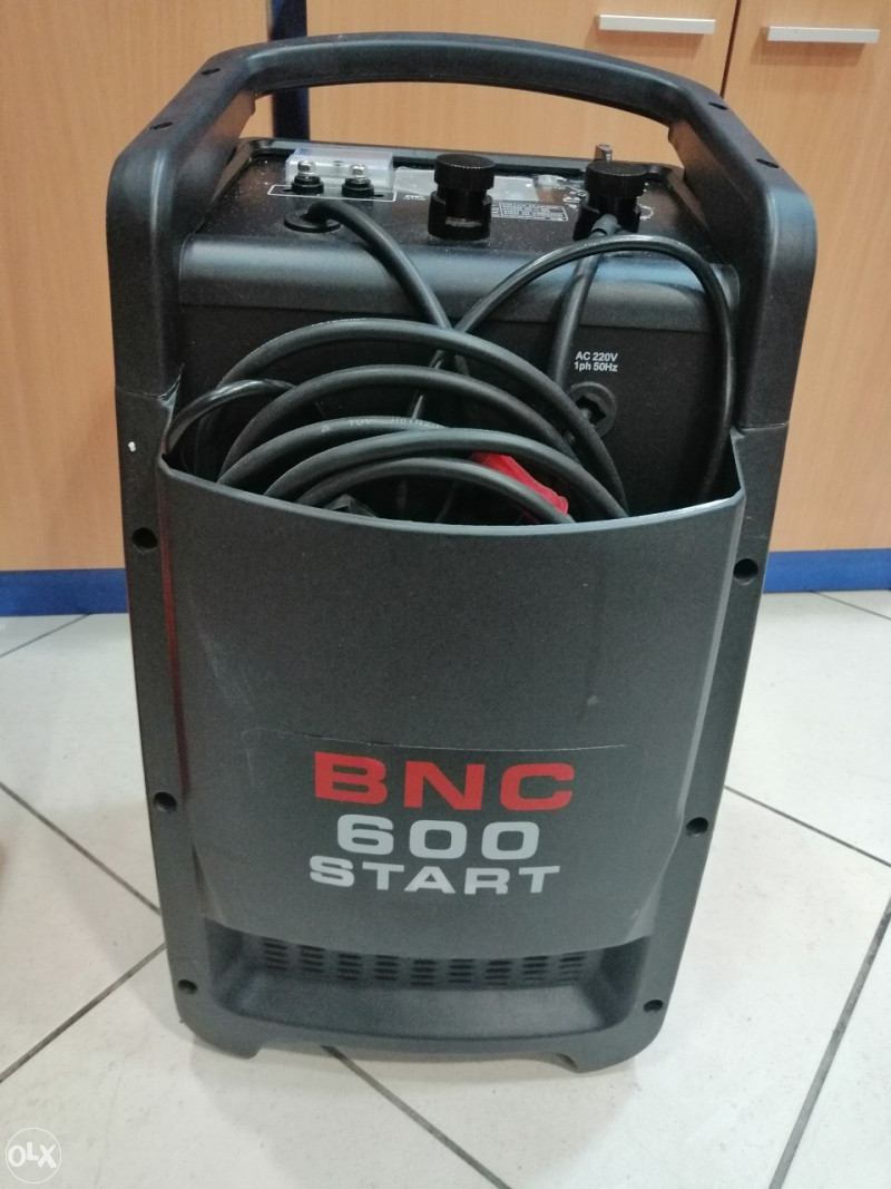 PUNJAC STARTER ZA AKUMULATOR 12/24V Ispravljači/Pretvarači OLX.ba