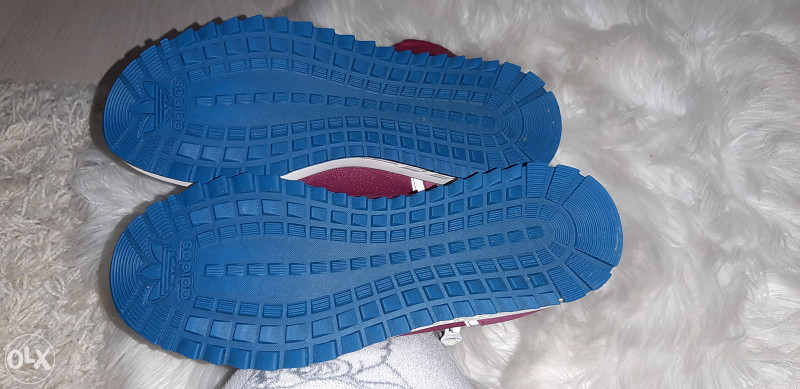 Adidas cizme zenske