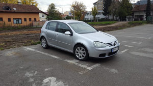 Golf 5 TDI RGISTROVAN GODINU DANA