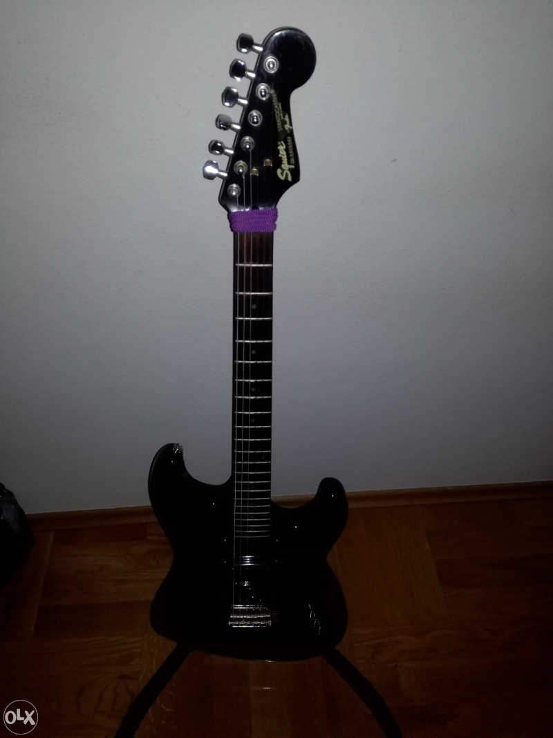 Fender Squier Royal Stratocaster, Japan E Series GITARA