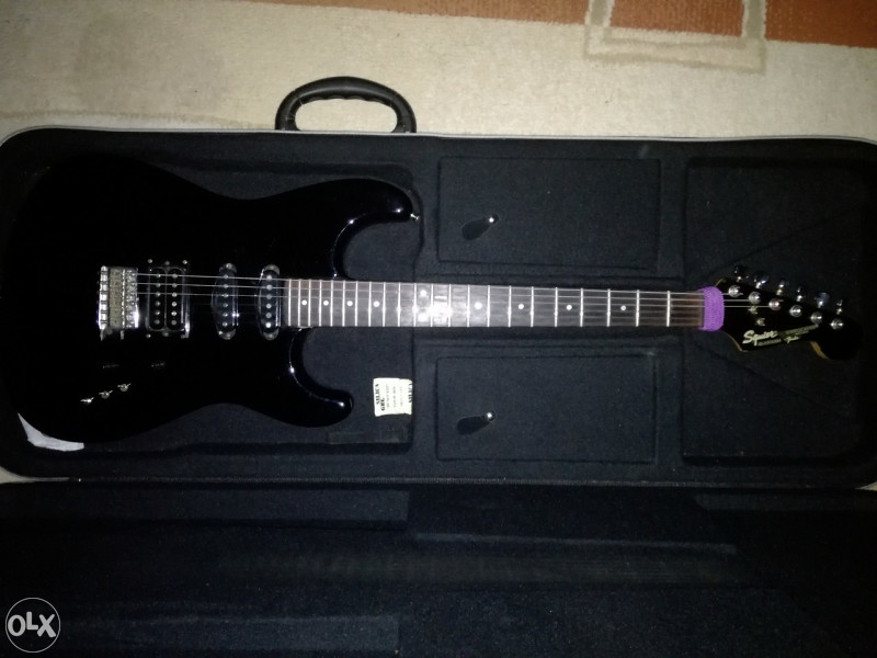 Fender Squier Royal Stratocaster, Japan E Series GITARA