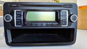 VW auto radio RCD 210 (Golf 5,6, Passat 6)