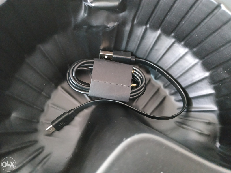 EIVOTOR B19 bluetooth slušalice s ekranom