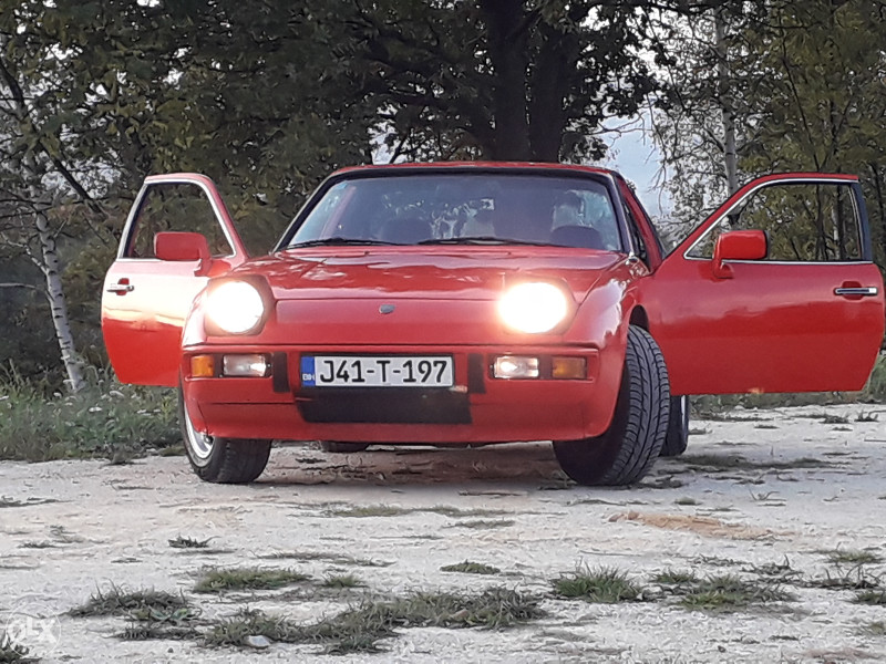 Porsche 924