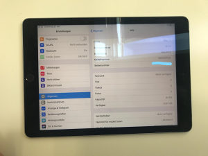 iPad Air 2 A1567 9.7 crni samo WIFI 64GB