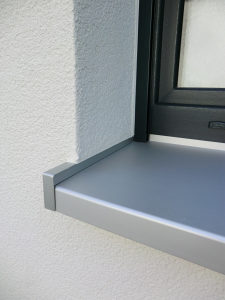 Aluminiumske i plasticne klupice / okapnice za prozore