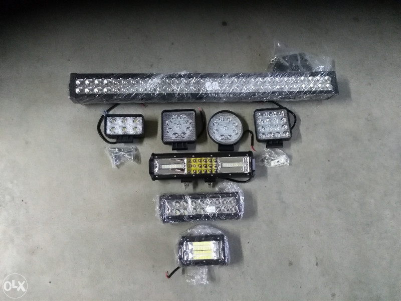 Led farovi 12-24v, univerzalni za sva vozila I kamione