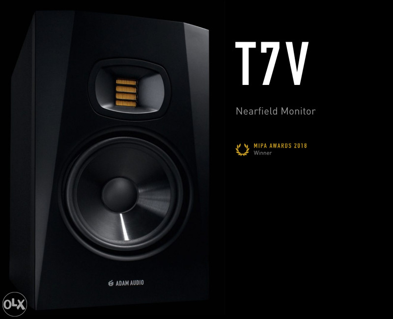 Adam T 7V aktivni monitor sa Box 100 stalkom
