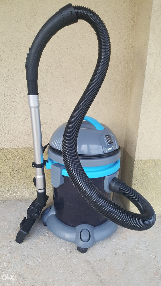 Usisivac AWT sa vodenim filterom 1800w