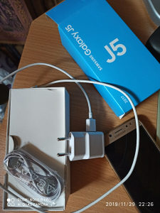 Samsung J5 2017