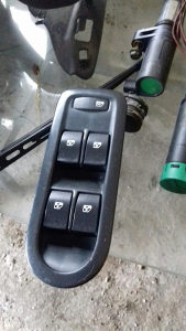 Prekidaci podizaca stakla renault reno megane 2004