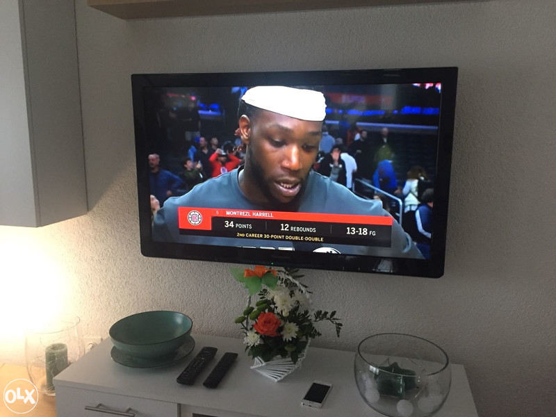 Panasonic viera LCD TV 42" model TX-L42U3E