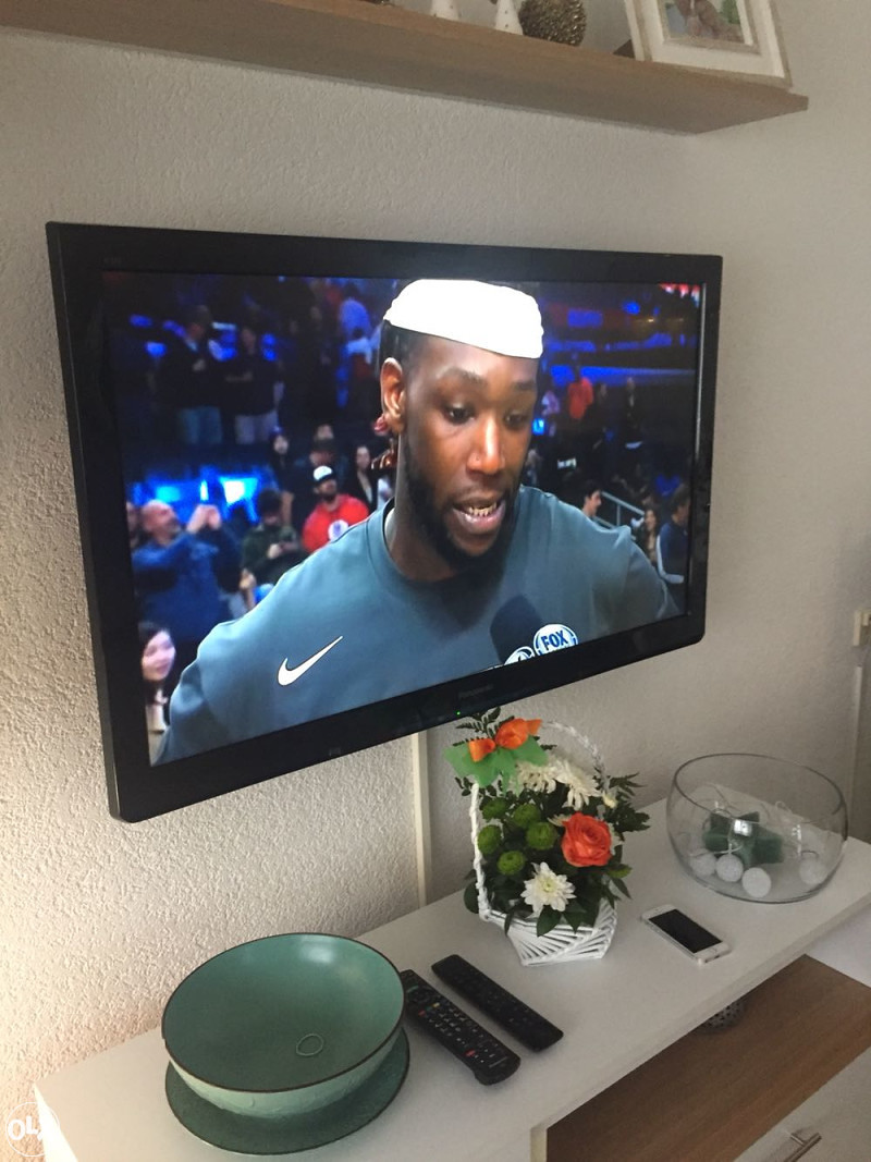 Panasonic viera LCD TV 42" model TX-L42U3E
