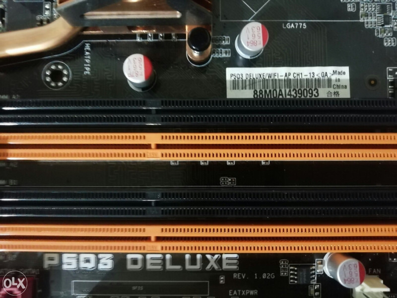 ASUS P5Q3 DELUXE WIFI / DDR3 / LGA 775