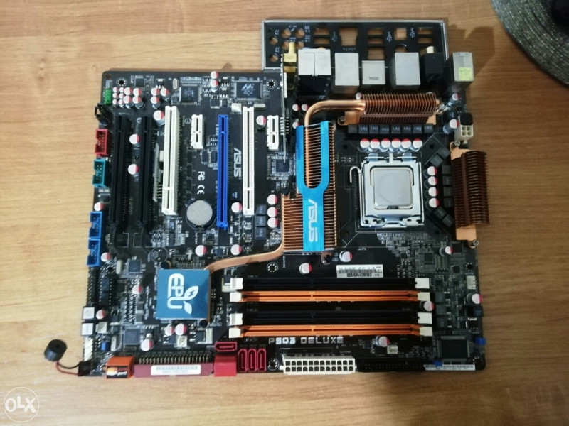ASUS P5Q3 DELUXE WIFI / DDR3 / LGA 775
