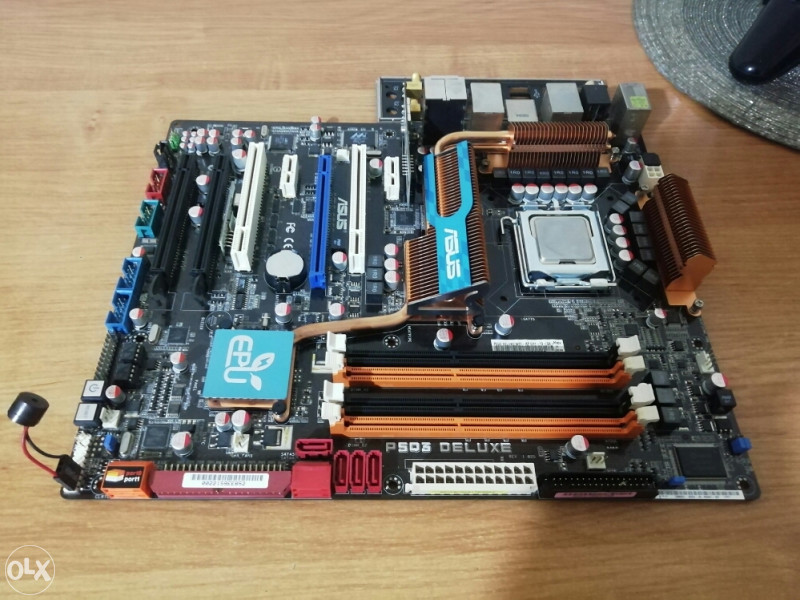 ASUS P5Q3 DELUXE WIFI / DDR3 / LGA 775