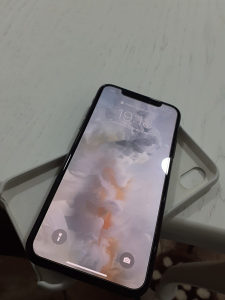 IPHONE X KAO NOV