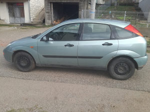 Feluge ford fokus foccus