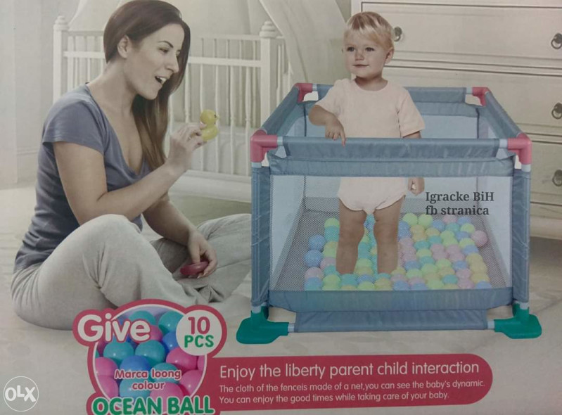 Sigurnosna mreža igraonica za bebe  + 10 loptica