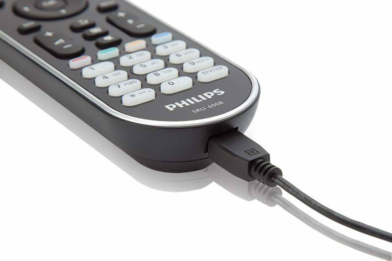 Univerzalni daljinski sa ucenjem - Philips sru 6008