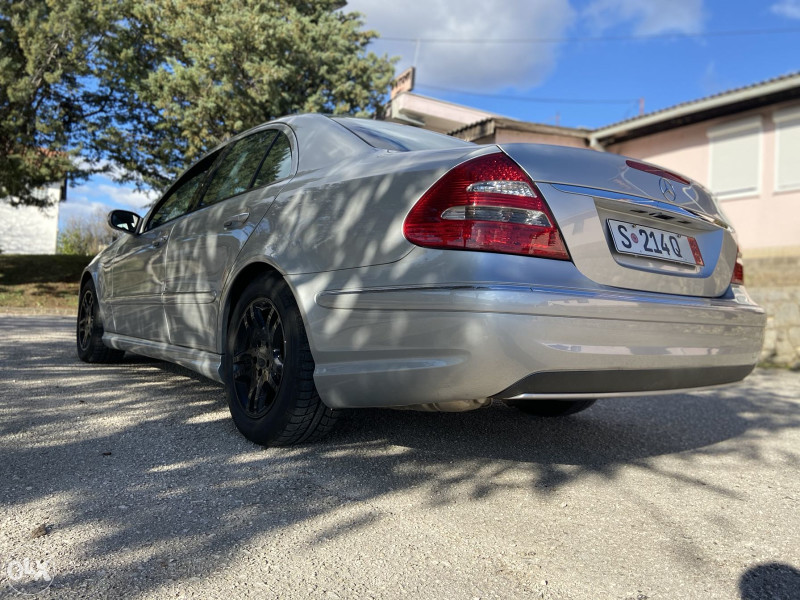 Mercedes E 270 E270 AMG w211 dijelovi