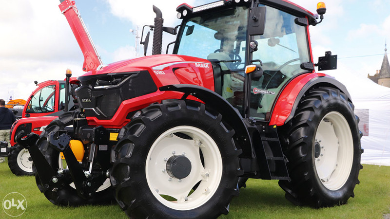 Traktor BASAK 5120