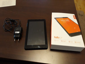 Lenovo Tab E7
