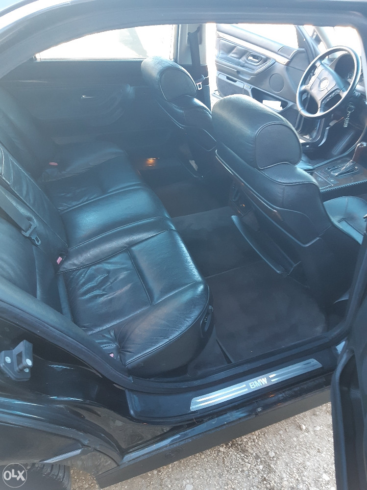 BMW E38 750 il v12