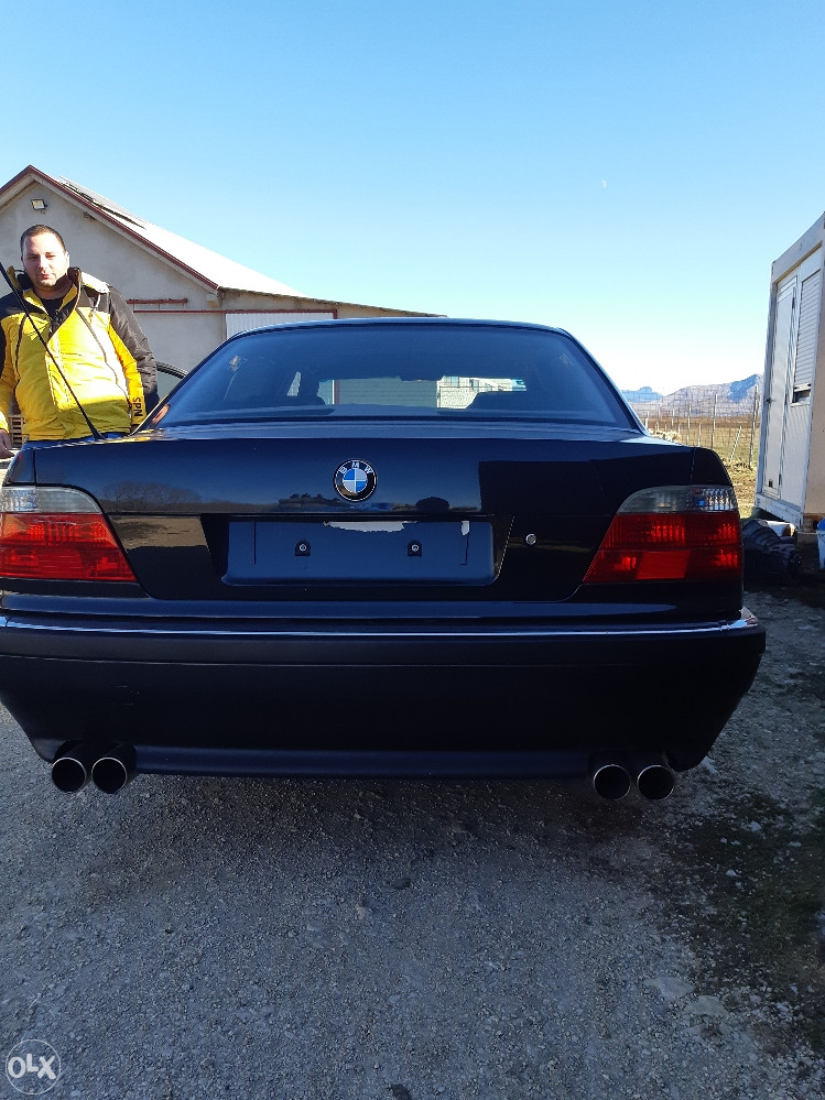 BMW E38 750 il v12