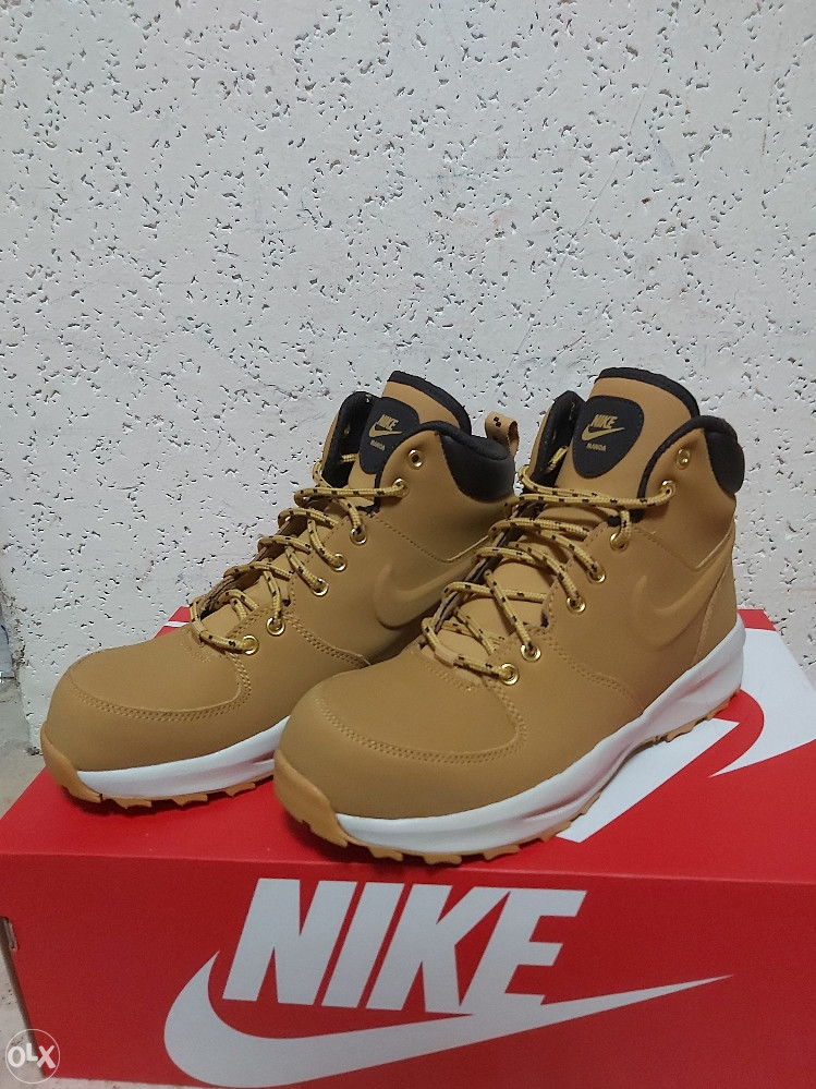 nike manoa olx