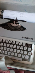 Pisaca mašina