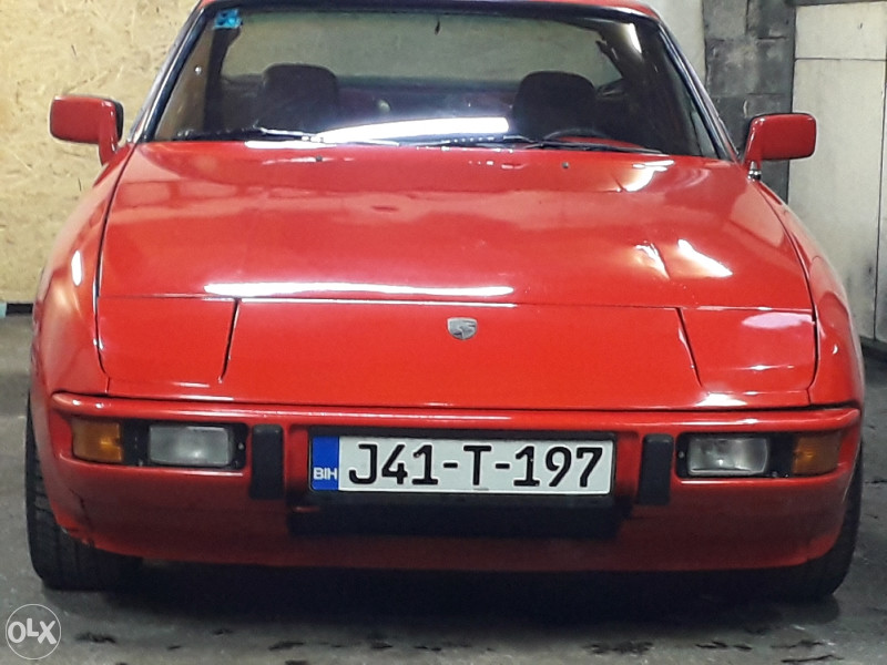 Porsche 924