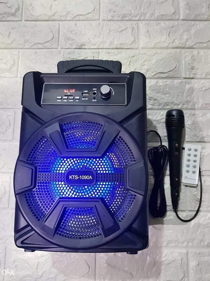 BLUETOOTH ZVUCNIK WIFI mikrofon daljinac