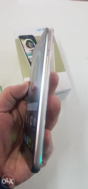 Alcatel Shine Lite.. 5080x