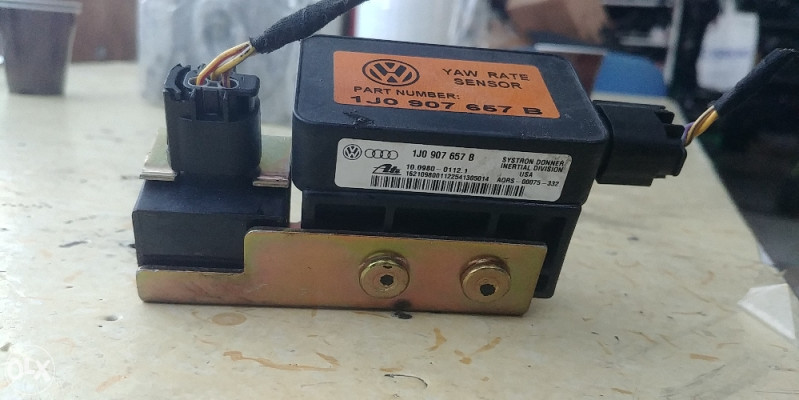 Senzor ESP Golf 4 Audi A3 1J0907657B