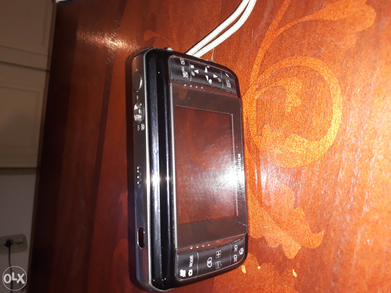 3D kamera-foto aparat FUjIFILML- FUJICU
