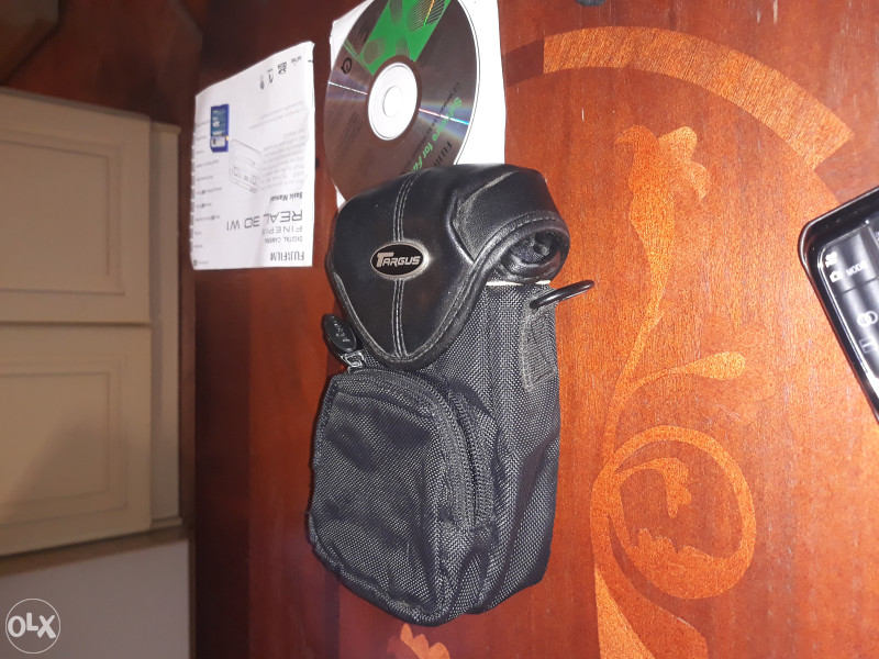 3D kamera-foto aparat FUjIFILML- FUJICU