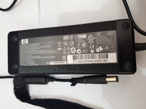 Punjac za HP laptope 18.5 V, 6.5 A ,120W originalni