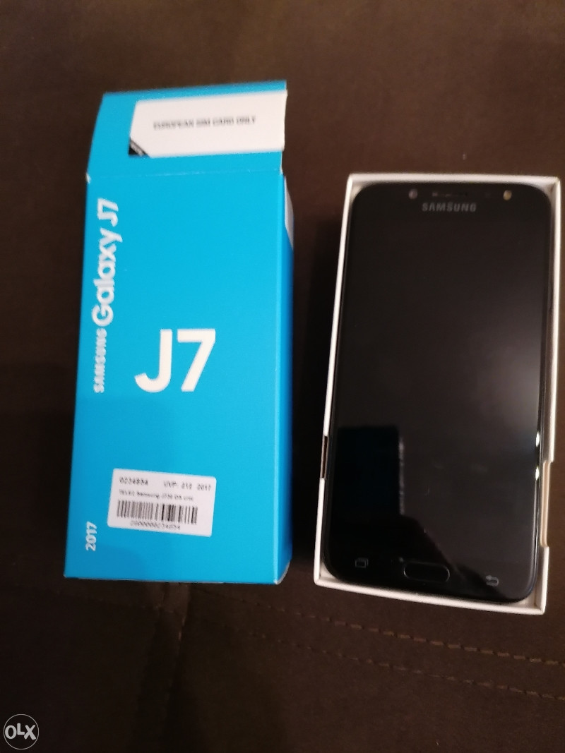 Mobitel samsung j7