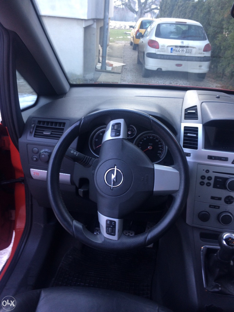 Opel Zafira 1.9 CDTi 88KW 7 SJEDALA - odlicno stanje