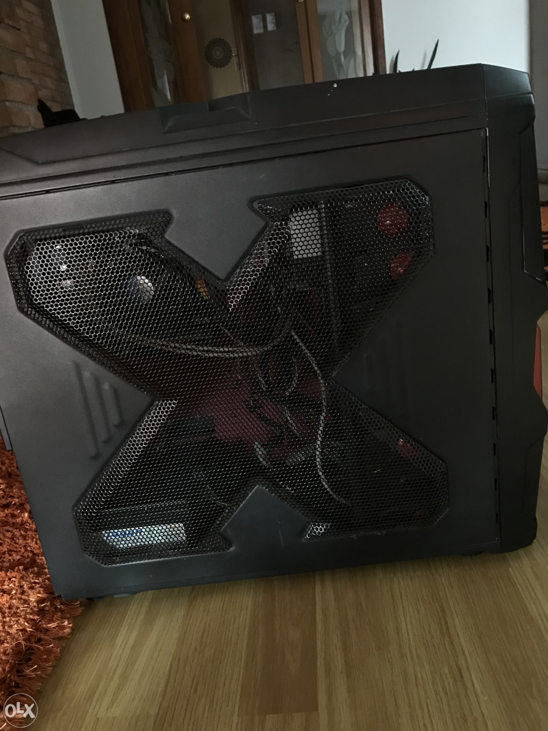 Racunar i5 3470, 8gb rama, gt 1030 monitor 22