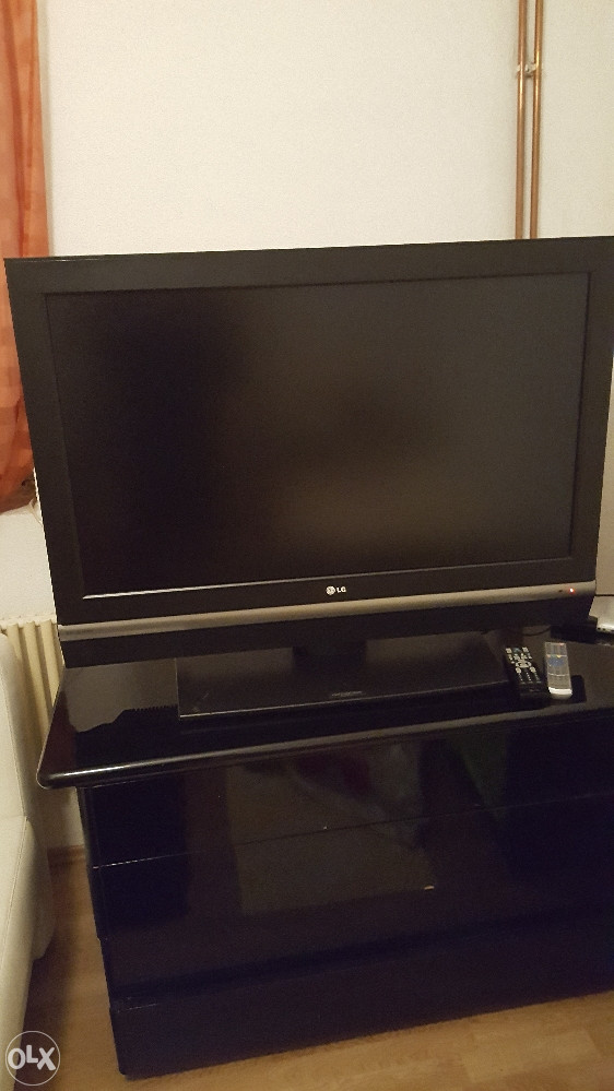 LG PLAZMA 42LE2R-ZJ