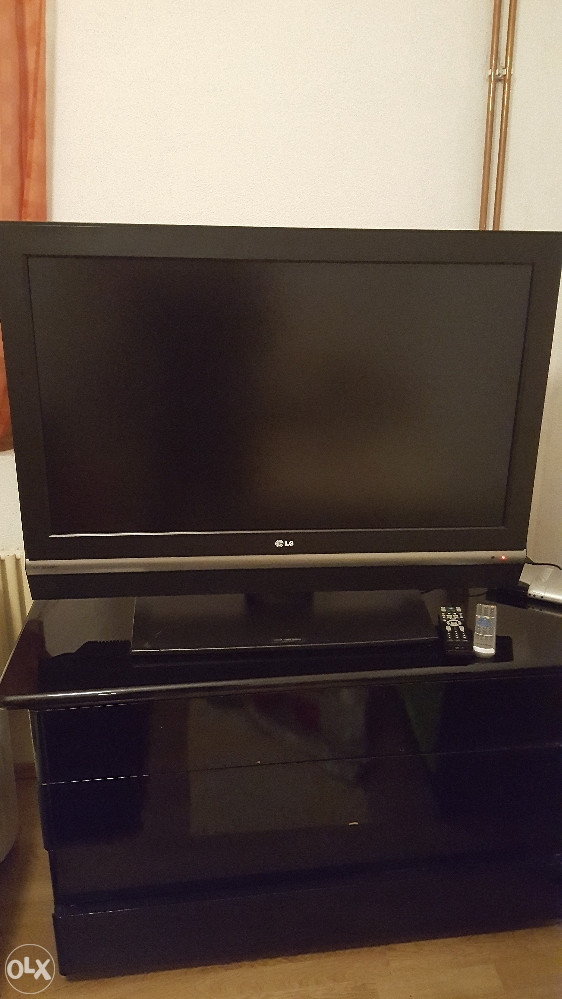 LG PLAZMA 42LE2R-ZJ