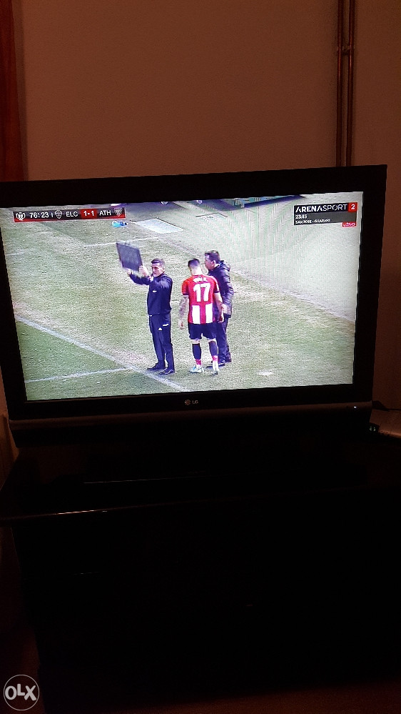LG PLAZMA 42LE2R-ZJ