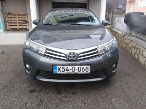 Toyota Corolla registrovan do 12/2022